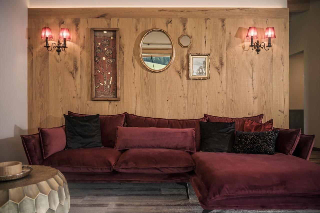 Appartement Zillertal Klee Mit Restaurant Kleementine Рид-им-Циллерталь Экстерьер фото