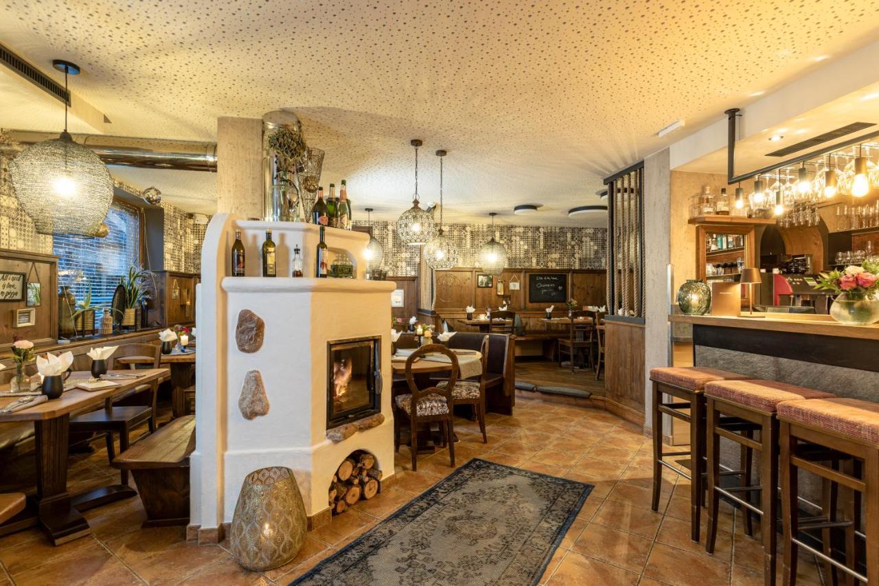 Appartement Zillertal Klee Mit Restaurant Kleementine Рид-им-Циллерталь Экстерьер фото