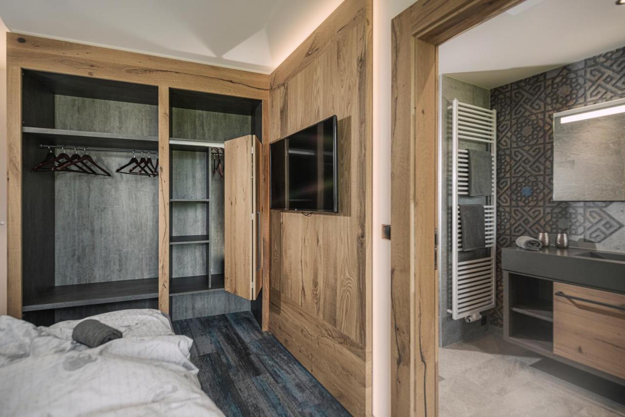 Appartement Zillertal Klee Mit Restaurant Kleementine Рид-им-Циллерталь Экстерьер фото