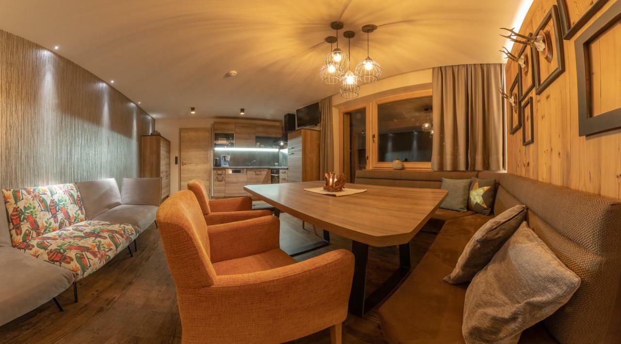 Appartement Zillertal Klee Mit Restaurant Kleementine Рид-им-Циллерталь Экстерьер фото