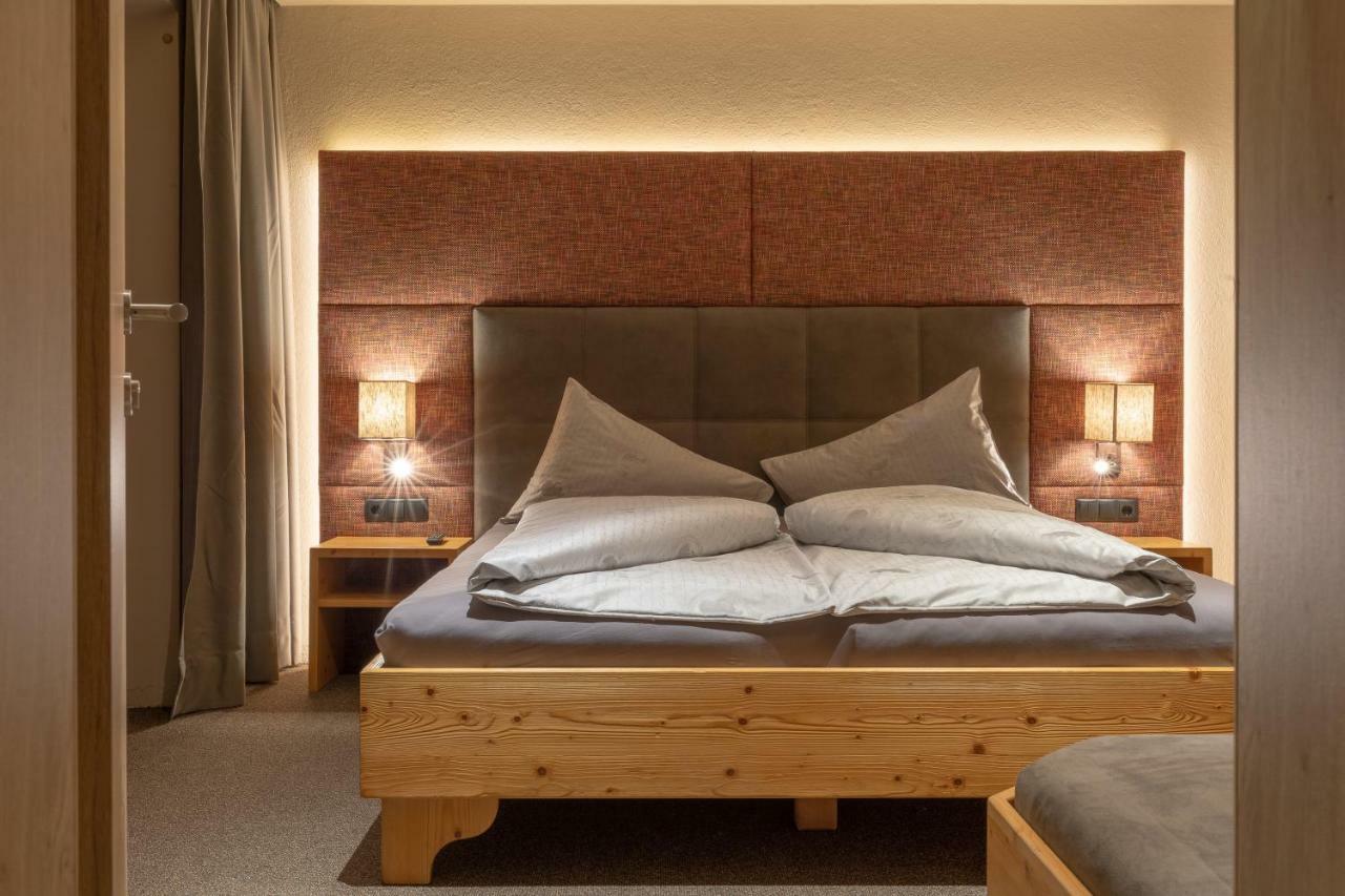Appartement Zillertal Klee Mit Restaurant Kleementine Рид-им-Циллерталь Экстерьер фото