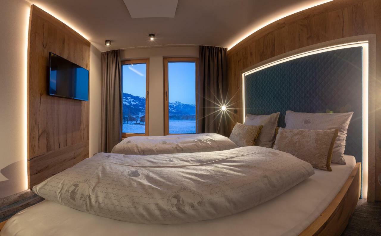 Appartement Zillertal Klee Mit Restaurant Kleementine Рид-им-Циллерталь Экстерьер фото